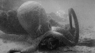 20,000 Leagues Under the Sea Trailer