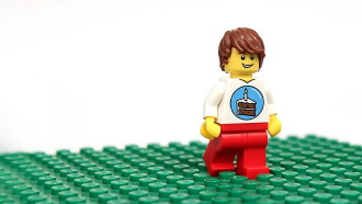 90 Jahre LEGO - Die zehn größten Meilensteine Trailer