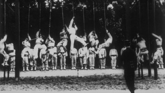 99e régiment d'infanterie : assaut du portique Trailer