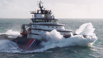 À bord de l'Abeille Bourbon Trailer