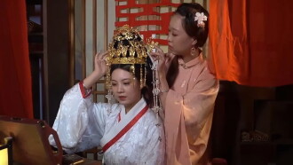 A Ming Dynasty-Style Wedding Trailer
