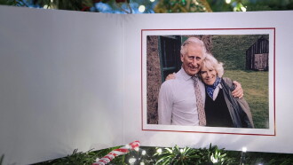 A Royal Gift: Christmas with the Royals Trailer
