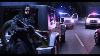 A tiro limpio Trailer