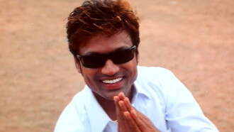 Ah Aah: Anbe Aaruyire Trailer
