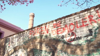 Alberdi, a neighborhood that fights back Trailer