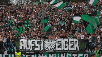 Alle zusammen - Eine Stadt steigt auf - Die Doku Trailer