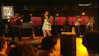 Amy Winehouse - Live At New Pop Festival Trailer