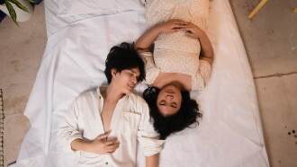 Ang Ipinagbabawal na Prutas ng Paraiso Trailer