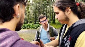 Ardillas y Sandías Trailer