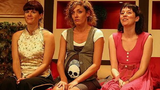 Arrête de pleurer Pénélope 2 Trailer