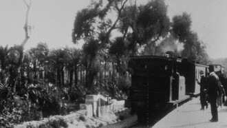 Arrivée du train de Ramleh Trailer