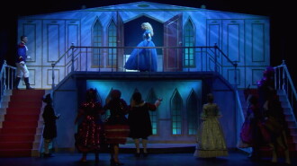 Assepoester de musical Trailer