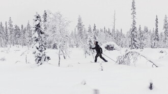 Att bäras av snö Trailer
