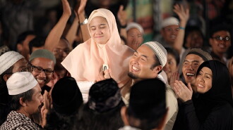Ayat Ayat Adinda Trailer