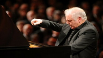 Barenboim The Warsaw Recital Trailer