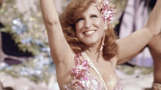 Bette Midler: Ol' Red Hair Is Back Trailer