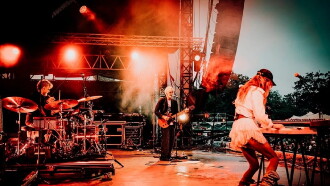 Blonde Redhead - La Route du Rock 2024 Trailer
