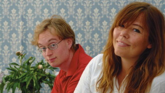Bomber och granater, knivar och gafflar Trailer