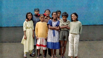Born into Brothels: Calcutta's Red Light Kids Trailer