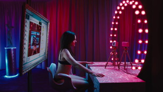 Cam Trailer