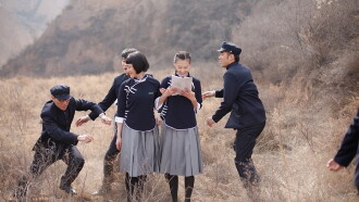 Cheng Cheng War Flame: Growing Up Trailer