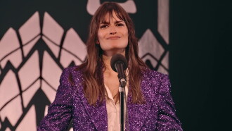 Clara Luciani à l'Olympia Trailer