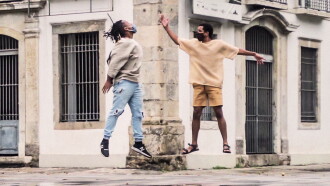 Colisões.doc Trailer