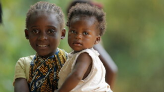 Congo, coeur d'Afrique Trailer