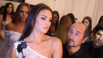 Cosano: La vida secreta de un vestido Trailer