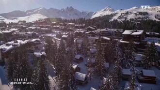 Courchevel, des vies au sommet Trailer