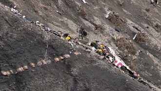 Crash de l'Airbus A320 de la Germanwings : L'effroyable vérité Trailer
