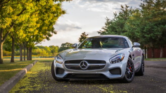 Das Auto: The Germans, Their Cars and Us Trailer