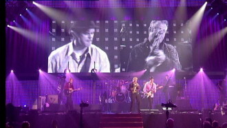 De Dijk: We Beginnen Pas (Ahoyconcert 2006) Trailer