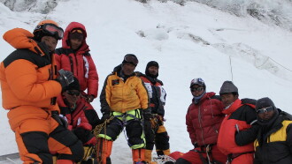 Death Zone: Cleaning Mount Everest Trailer