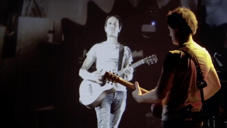 Derrière la guitare Trailer