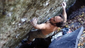 Des Blocs En Valais Trailer