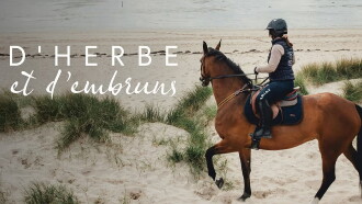D'herbe et d'embruns Trailer