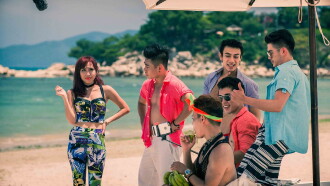 Điệp Vụ Chân Dài Trailer