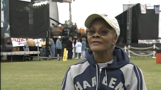 Dionne Warwick Live Trailer