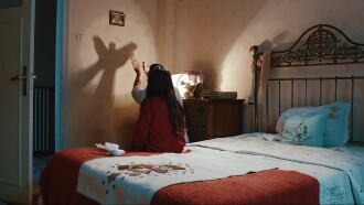 Eflatun Trailer