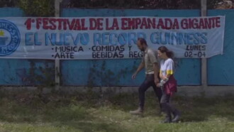 El récord Trailer