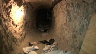 El túnel Trailer