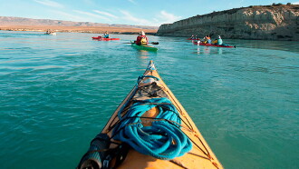 El último río de la Patagonia Trailer