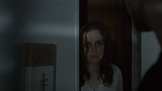 Ela Toma Placebo Trailer