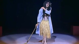 Élie Kakou au Cirque d'Hiver Trailer