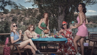 Ellas Trailer