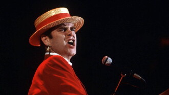 Elton John - Live in Sydney Trailer