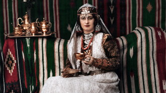 Emilie Busquant, an Algerian passion Trailer