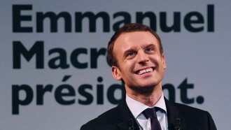 Emmanuel Macron, le dynamiteur Trailer
