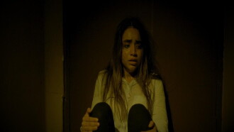 En mis zapatos Trailer
